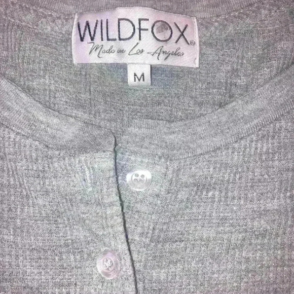 WILDFOX Oversized Thermal Henley Christmas Holiday Size M EXC CON - Picture 4 of 5